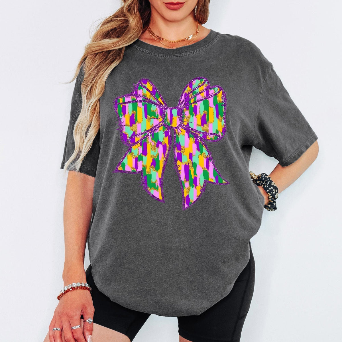 Comfort Colors® Mardi Gras Colorful Bow Graphic Tee, Purple Gold Green Carnival Tshirt, Oversized Vintage Aesthetic Top
