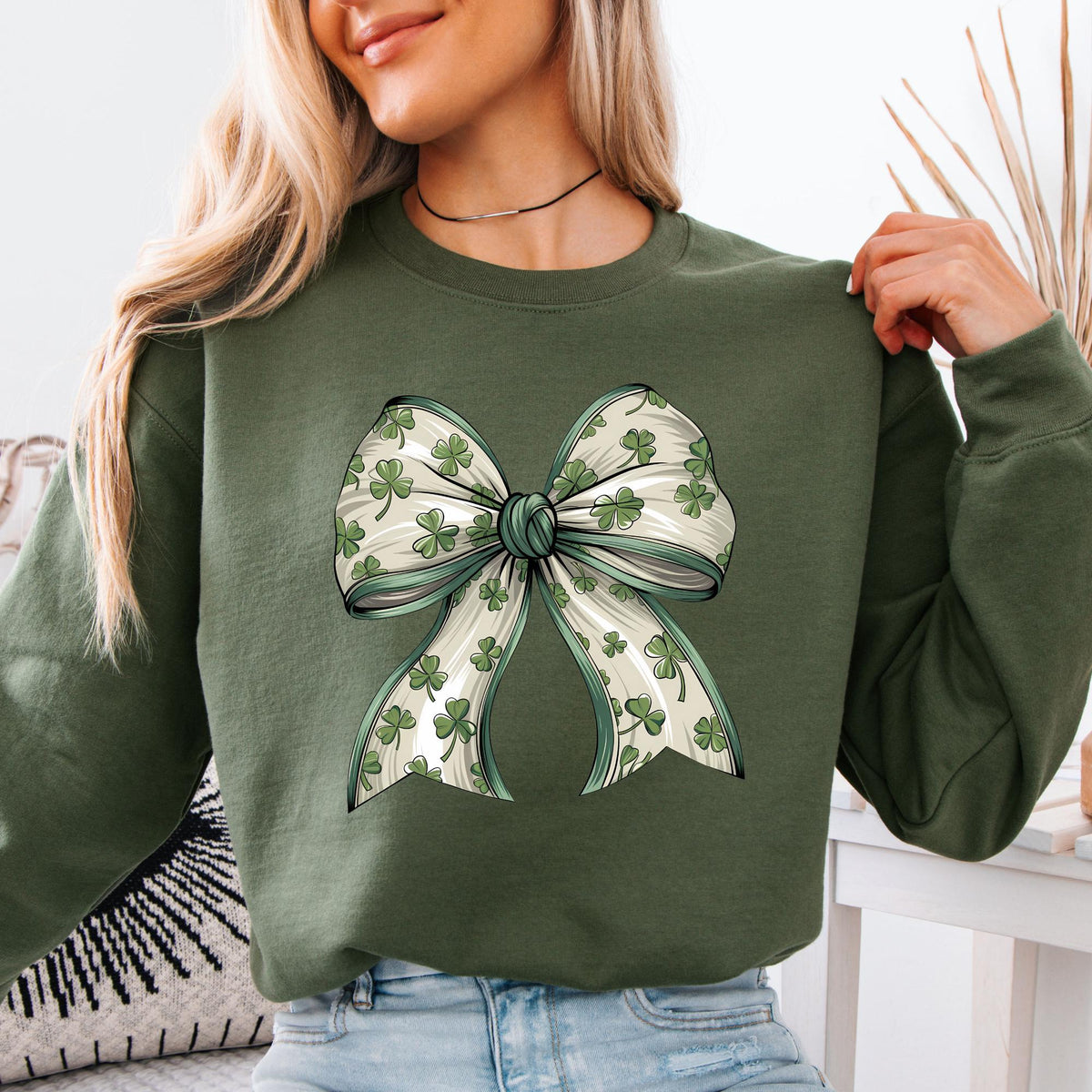 Coquette Bow St Patrick’s Day Shamrock Sweatshirt Hoodie