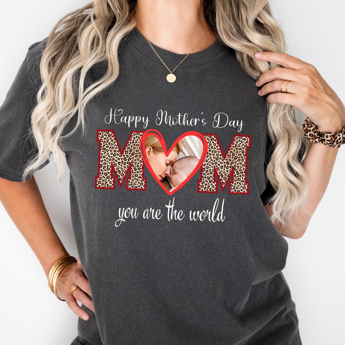 Custom Mom Photo Leopard Mama Comfort Colors® T-Shirt
