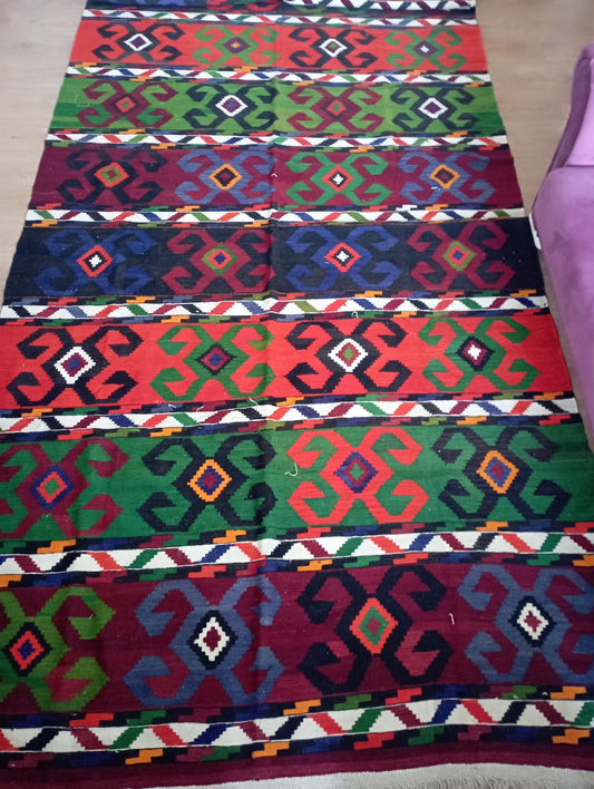 Authentic Handmade Flatweave Kilim Rug – Vintage Geometric Anatolian Area Rug