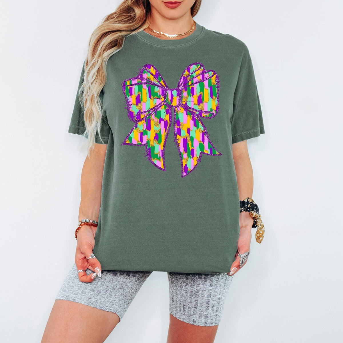 Comfort Colors® Mardi Gras Colorful Bow Graphic Tee, Purple Gold Green Carnival Tshirt, Oversized Vintage Aesthetic Top