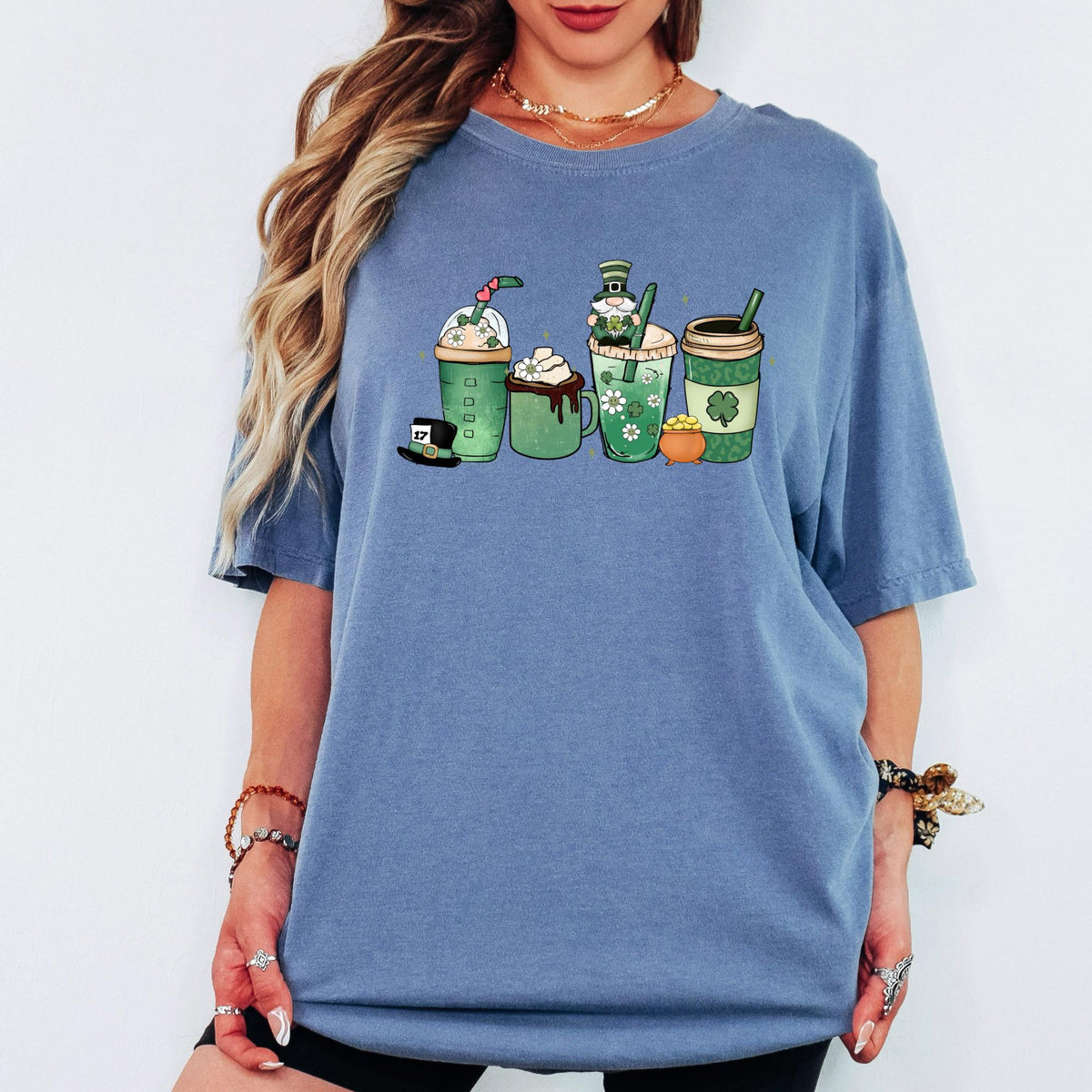Comfort Colors® Women’s St. Patrick’s Day Coffee Shirt, Lucky A Latte Retro Shamrock Graphic Tee, Cute Irish Coffee Lover Gift