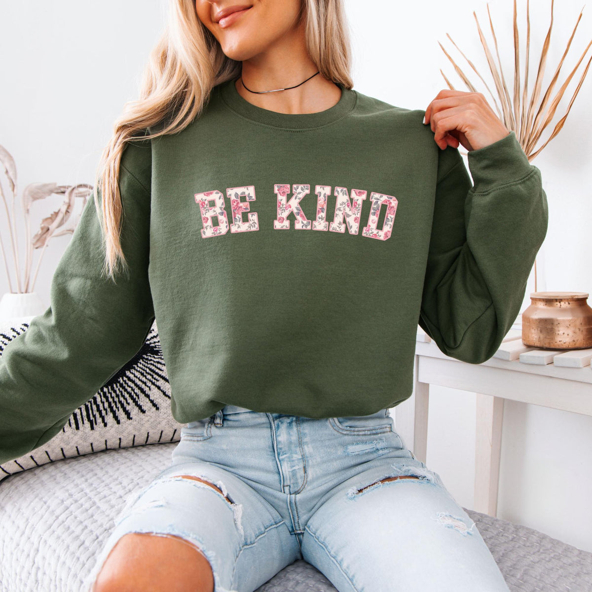 Be Kind Sweatshirt, Kindness Teacher Crewneck, Positive Mental Health Apparel, Inspirational School Gift, Motivational Back to School Top