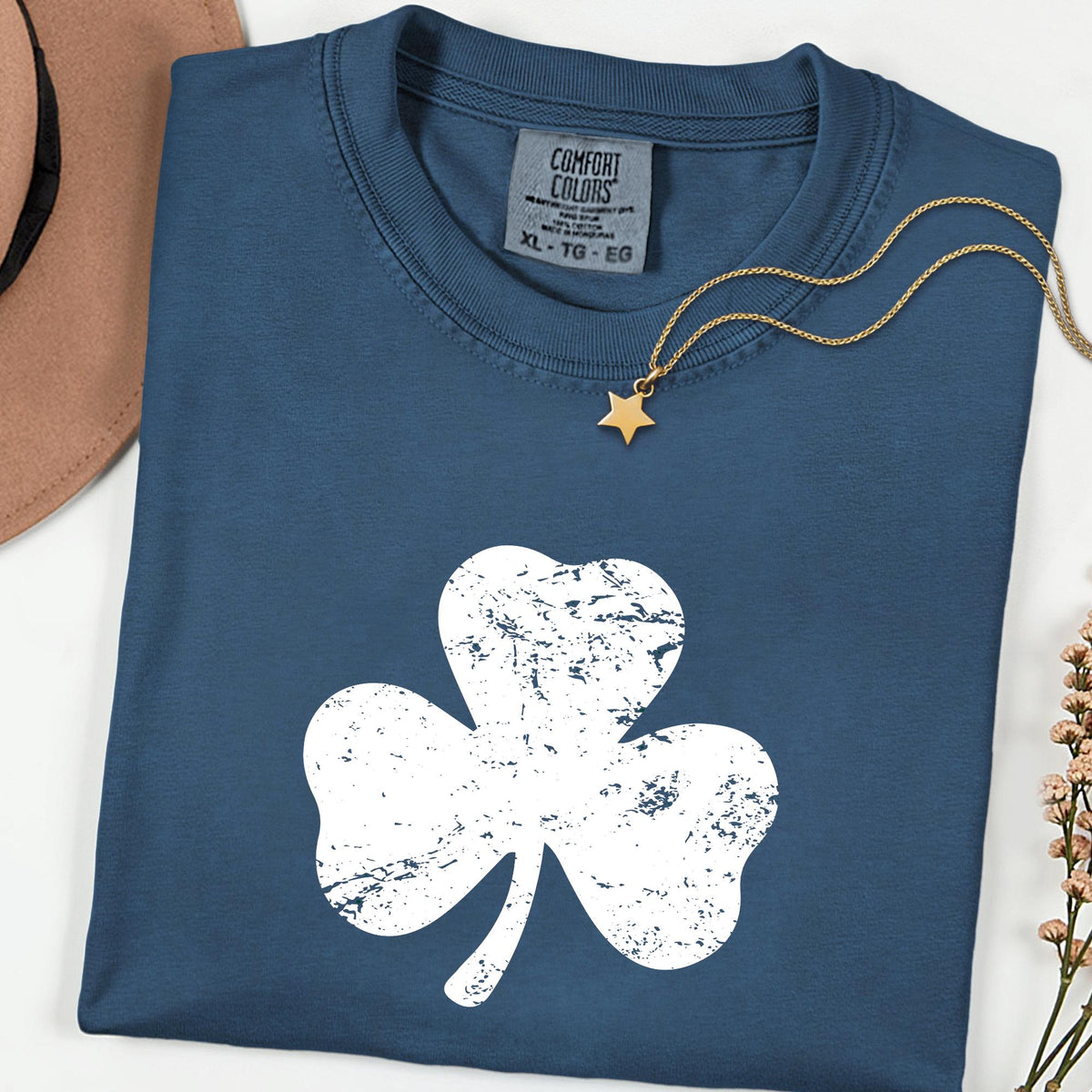 Comfort Colors® Lucky Shamrock Graphic Tee, Retro St Patrick’s Day Shirt for Women, Funny Irish Vibes Top, Clover Festival Outfit
