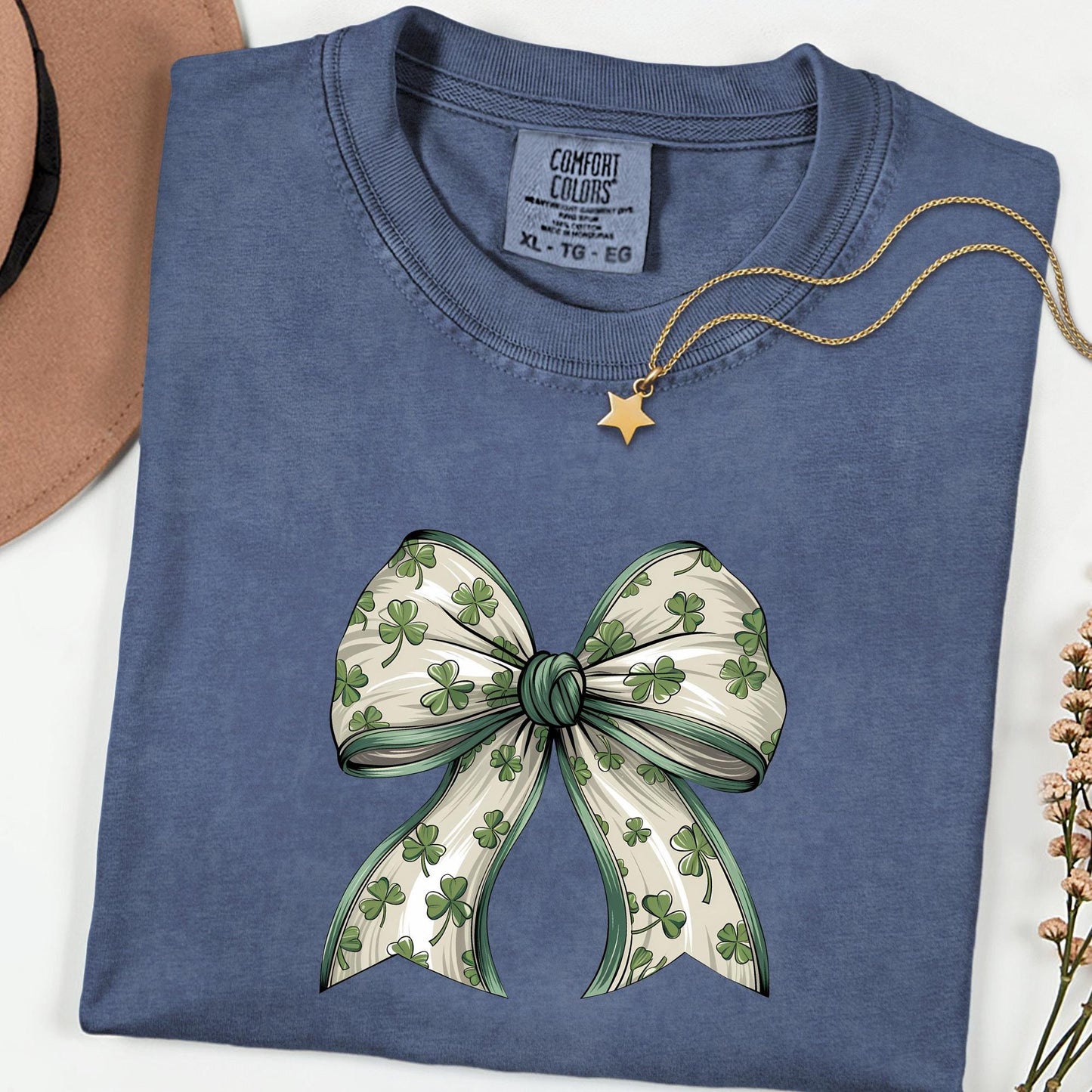 Comfort Colors® Coquette Clover Shirt, Long Sleeve Lucky Irish Tee, Minimal Bow Shamrock Top for St Patrick’s Day