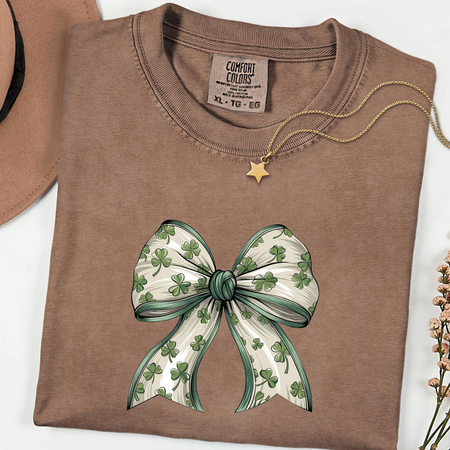 Comfort Colors® Coquette Clover Shirt, Long Sleeve Lucky Irish Tee, Minimal Bow Shamrock Top for St Patrick’s Day