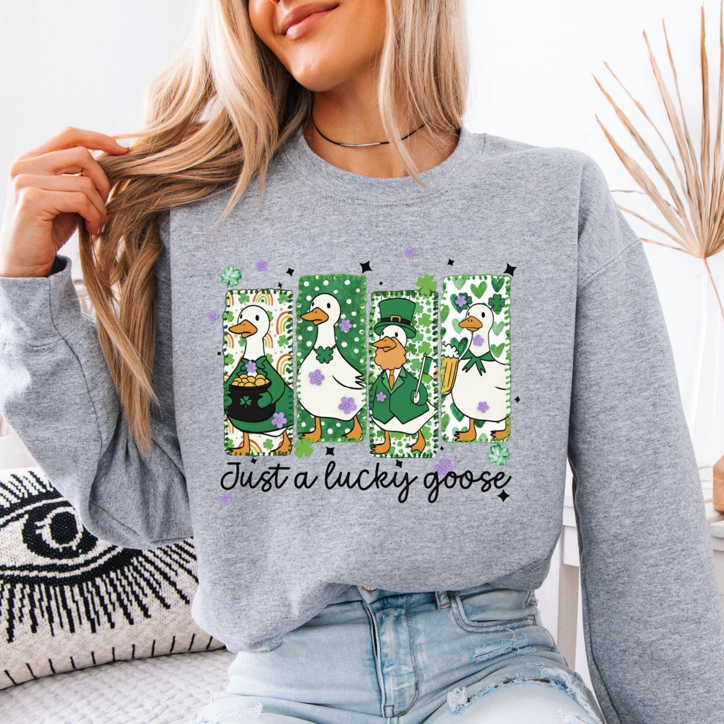 Just a Lucky Goose Sweatshirt, St Patrick’s Day Sweat, Funny Goose Shirt, Cute Goose Patrick Day Hoodie, Irish Humor Gift