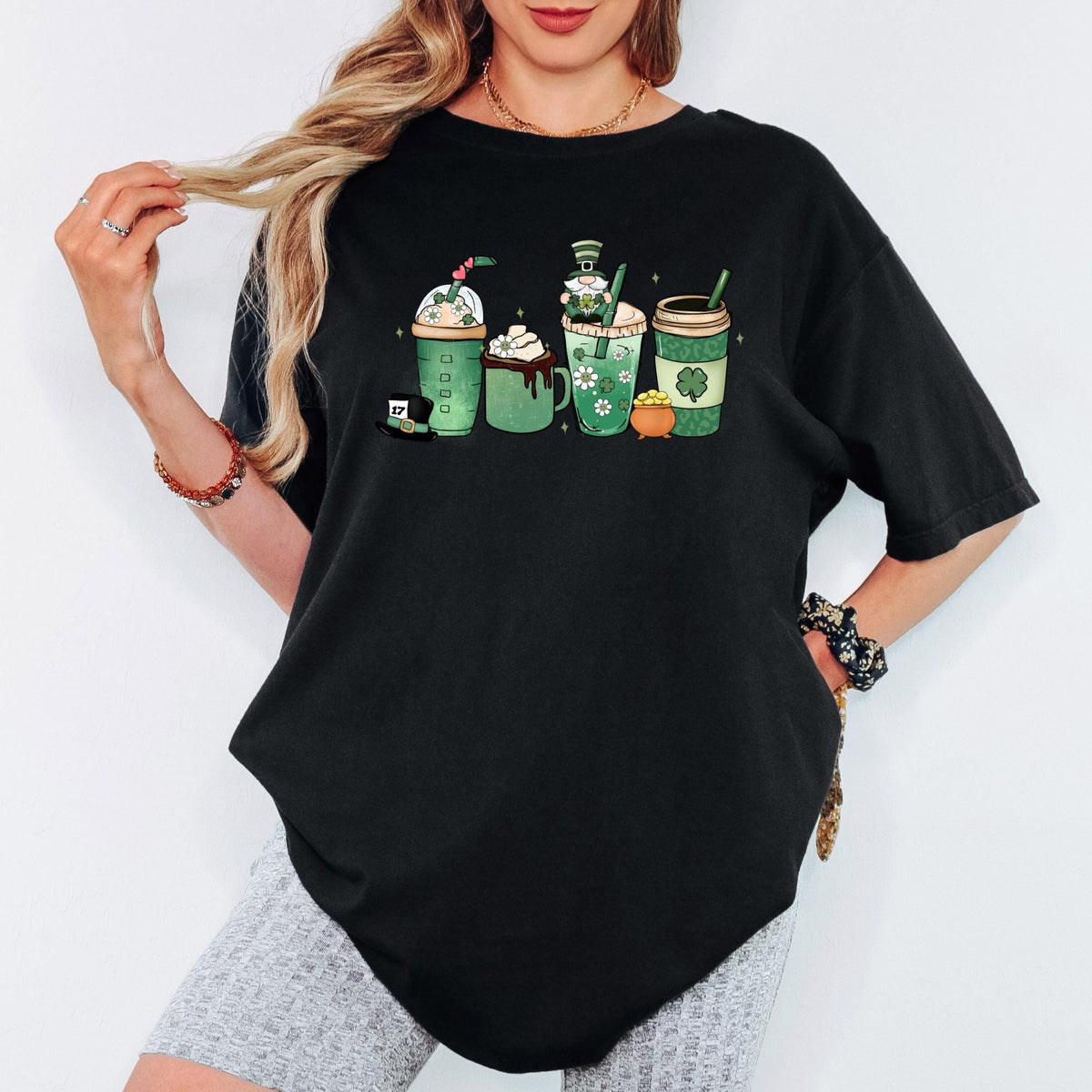 Comfort Colors® Women’s St. Patrick’s Day Coffee Shirt, Lucky A Latte Retro Shamrock Graphic Tee, Cute Irish Coffee Lover Gift