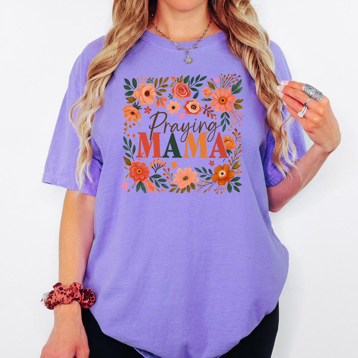 Comfort Colors® Praying Mama Shirt, Floral Faith Mom Tee, Christian Mother’s Day Gift, Inspirational Church Outfit for Women