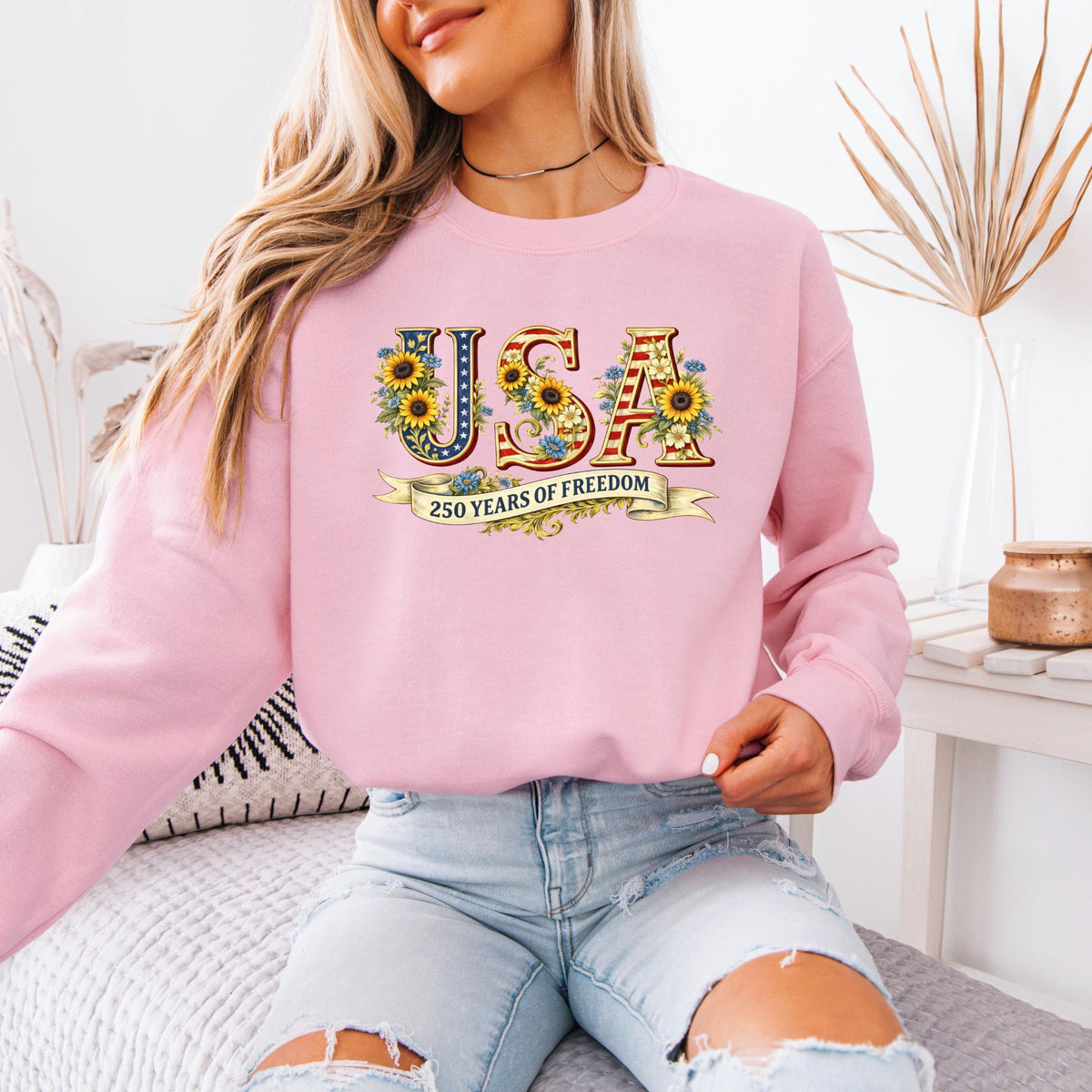 USA 250 Retro Sweatshirt, Patriotic Independence Day Outfit, 4th of July American Flag Hoodie