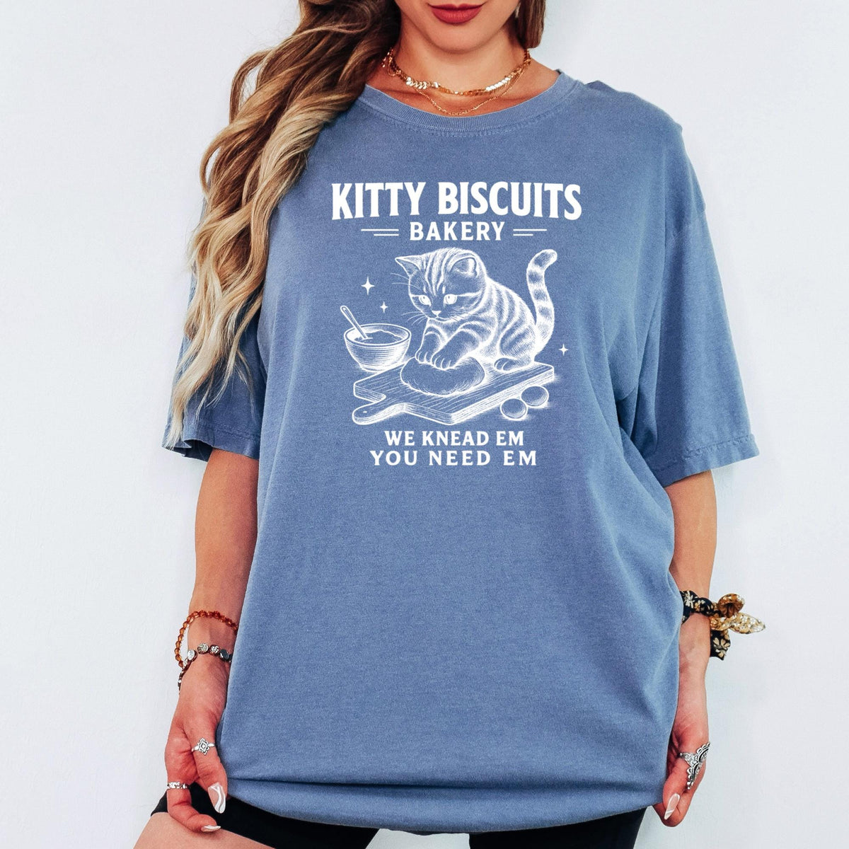 Comfort Colors® Kitty Biscuits Bakery Shirt, Vintage Cat Kneading Dough Tee, Funny Baking Lover Gift, Cute Cat Mom Top