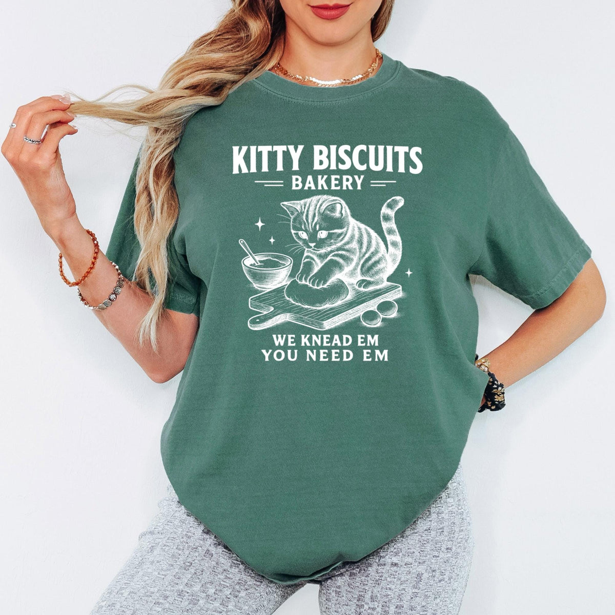 Comfort Colors® Kitty Biscuits Bakery Shirt, Vintage Cat Kneading Dough Tee, Funny Baking Lover Gift, Cute Cat Mom Top
