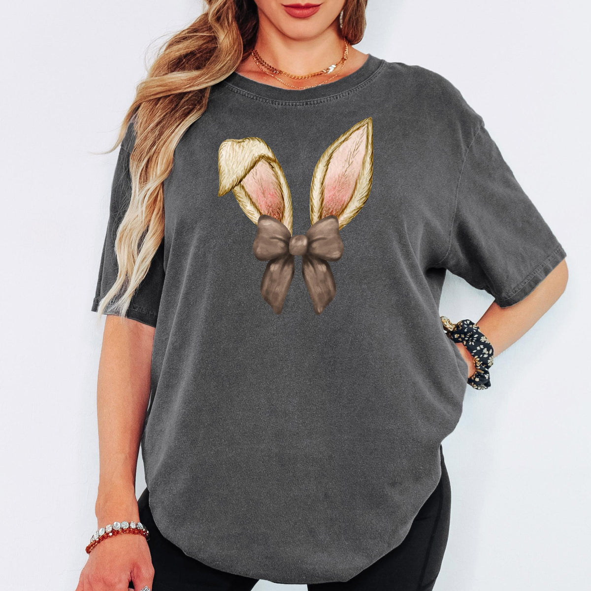Comfort Colors® Coquette Bow Bunny Shirt, Cute Floral Easter Bunny Tee, Vintage Rabbit Graphic Top, Happy Easter Day Gift for Women