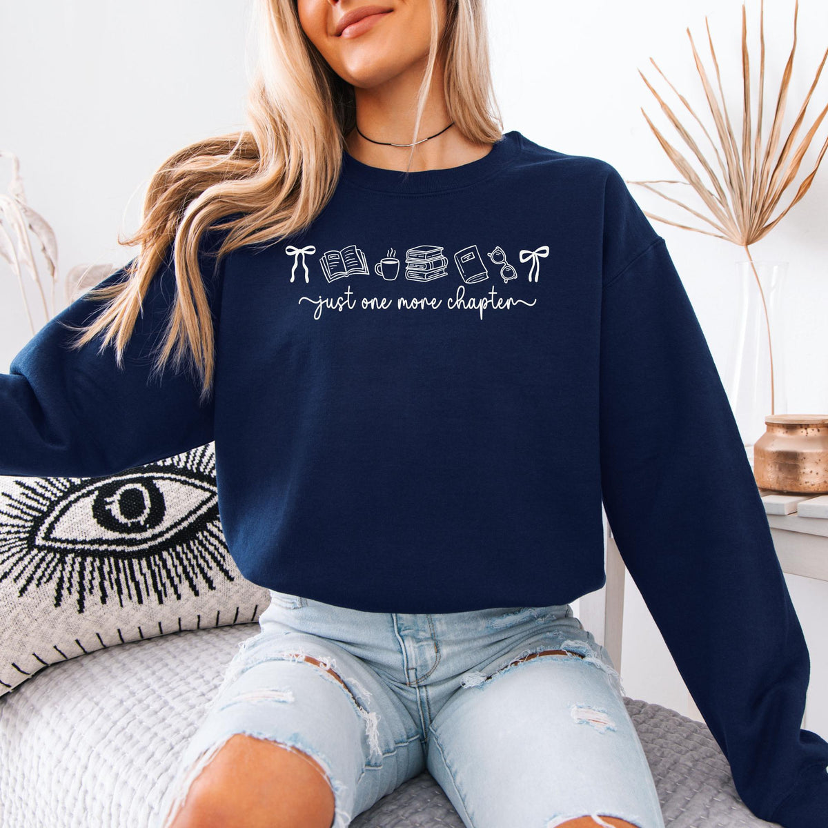 Just One More Chapter Sweatshirt & Hoodie, Book Lover Gift, Reading Sweatshirt, Bookish Hoodie, Librarian Shirt, Reader Gift