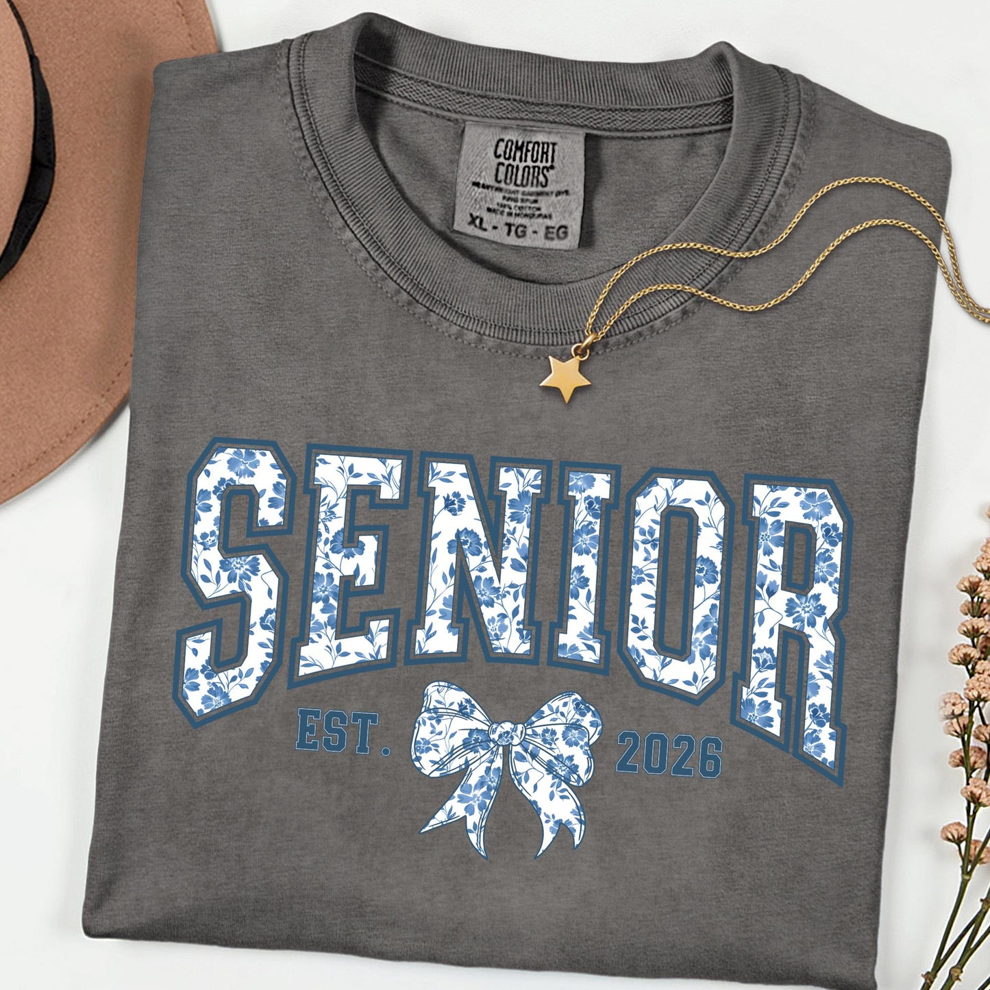 Senior 2026 Comfort Colors® Shirt, Coquette Floral Bow Tee, Class of 2026 Graduation Gift, Aesthetic Senior Shirt, Trendy Back to School Tee