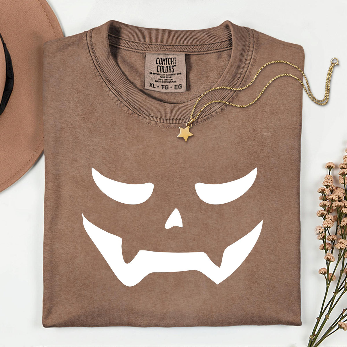 Comfort Colors® Pumpkin Face Shirt, Vintage Halloween Shirt, Fall Spooky Pumpkin Shirt, Spooky Season Tee Halloween Gift