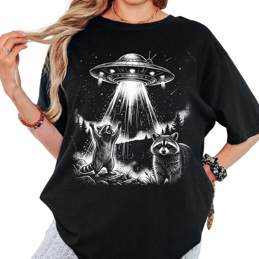 Vintage Raccoon UFO Tshirt, Comfort Colors Raccon Retro Shirt, Raccoon Oversized Shirt, Raccoon Lover UFO Meme Tee